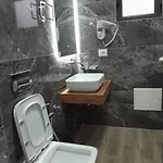 Lida Appartement Saranda